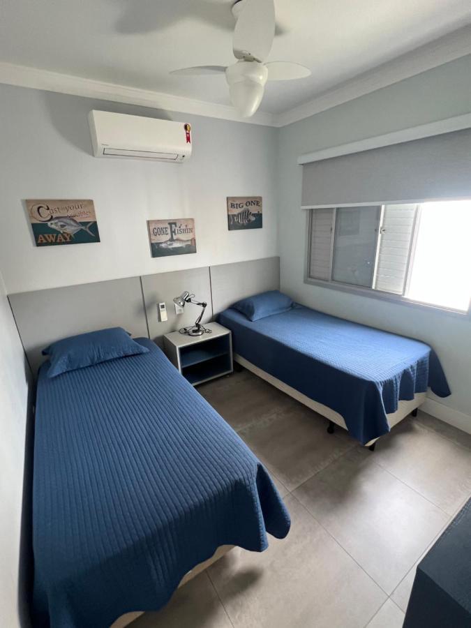 גוארויה Apartamento Impecavel Completo Proximo A Praia Com Barco Opcional מראה חיצוני תמונה