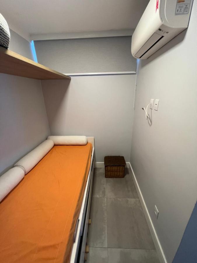 גוארויה Apartamento Impecavel Completo Proximo A Praia Com Barco Opcional מראה חיצוני תמונה